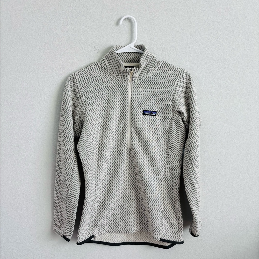 Patagonia Women's R1 air zip neck